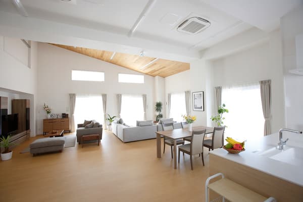 ECOLO D-one STUDIO（エコロディーワンスタジオ）