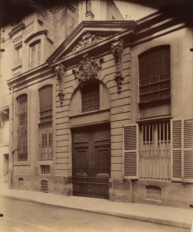 パリ、1899 年。店の正面、ガラスの反射。自分は映さない。